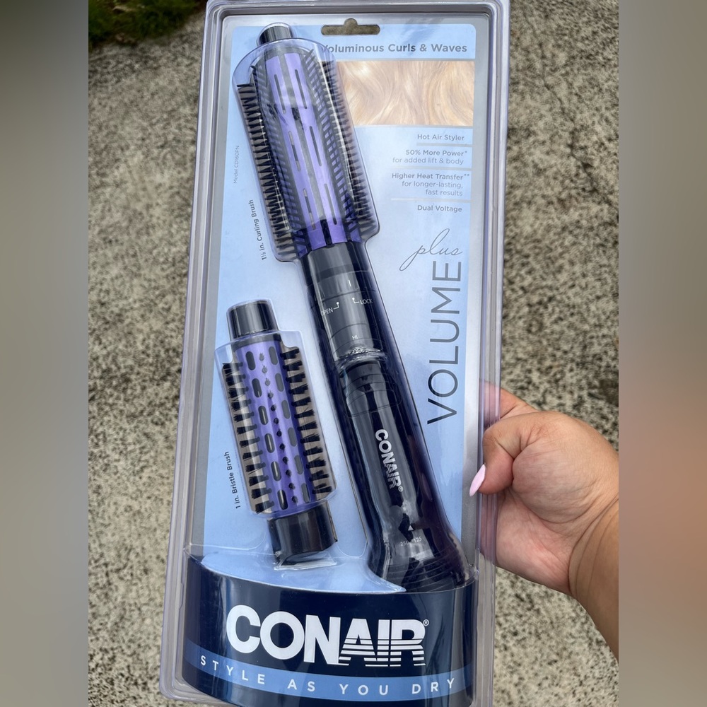 NEW Conair Hot Air Styler Curling Brush